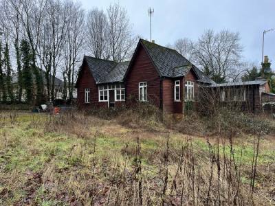{{property:listingtitle}}